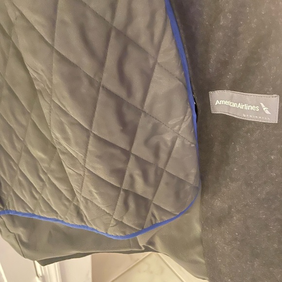 Brand new removable liner coat - Picture 3 of 5